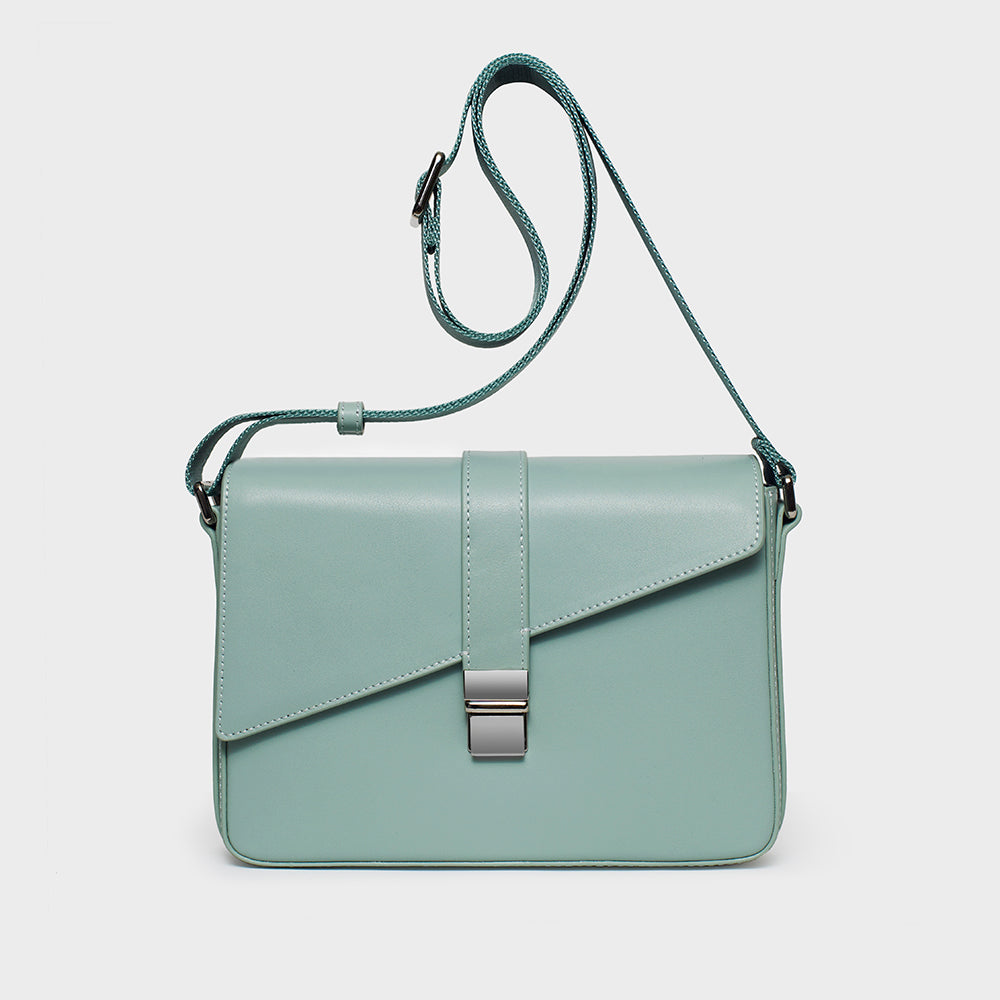Article and goods bags outlet