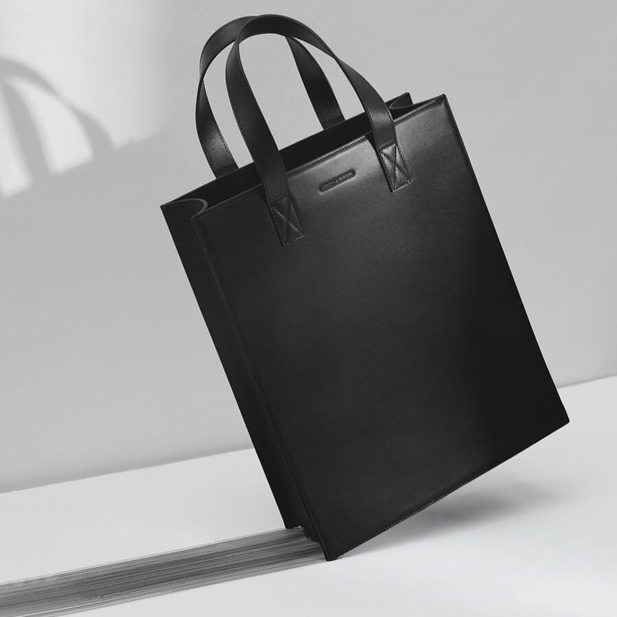 Shopper Tote w/ Wide Strap - N.123 - Black Smooth Nappa